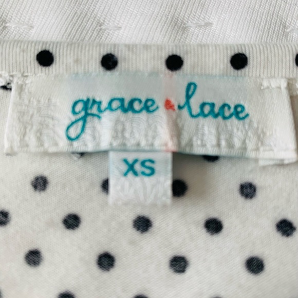 Grace & Lace polka dot top! - Picture 9 of 10